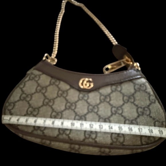 GUCCI Small Shoulder Bag - Picture 8 of 8
